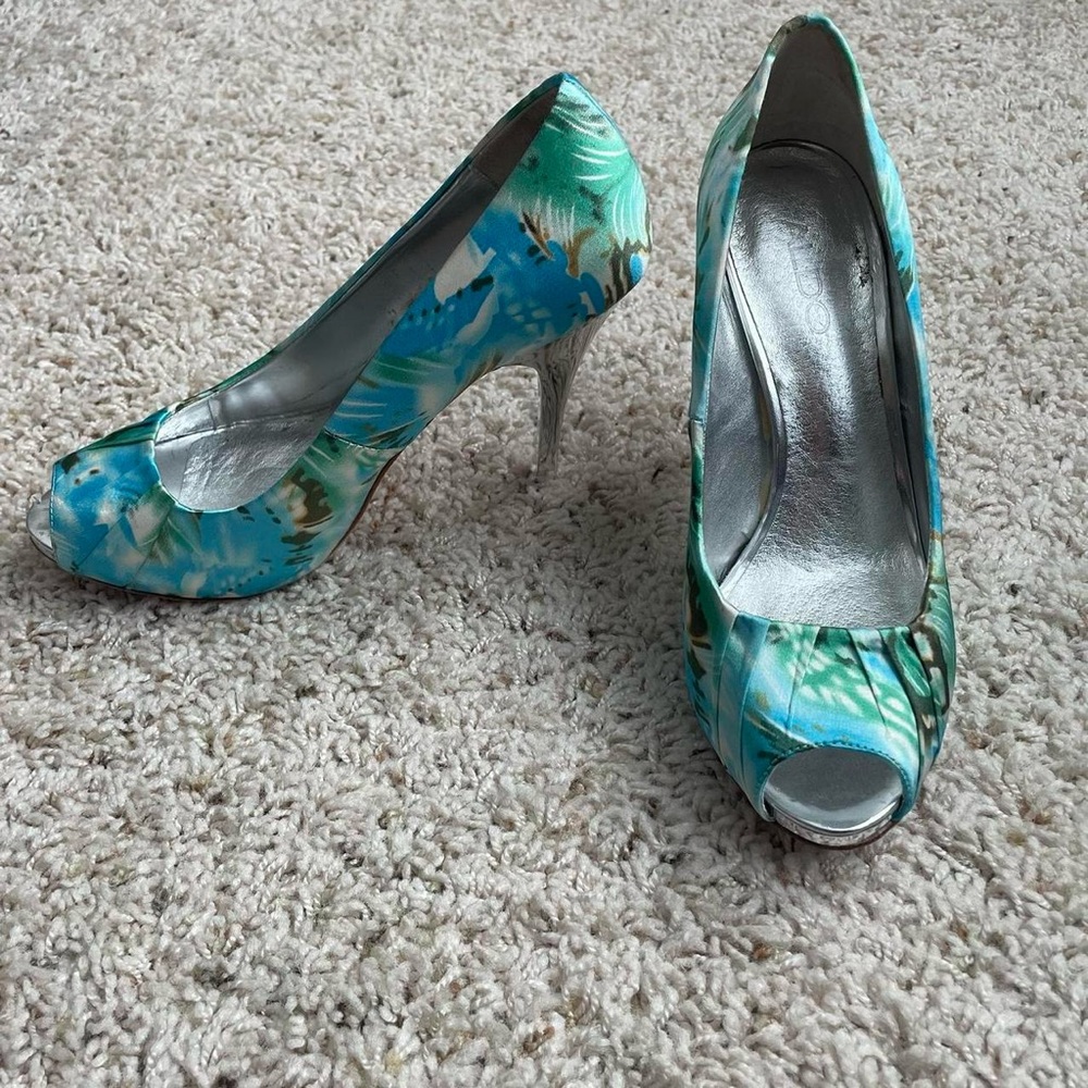 ALDO heels! size 8.5!